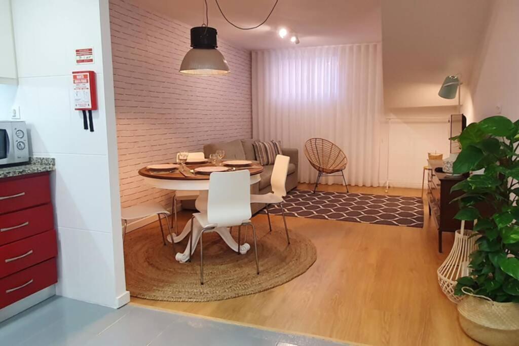 T2p Mimosa House *